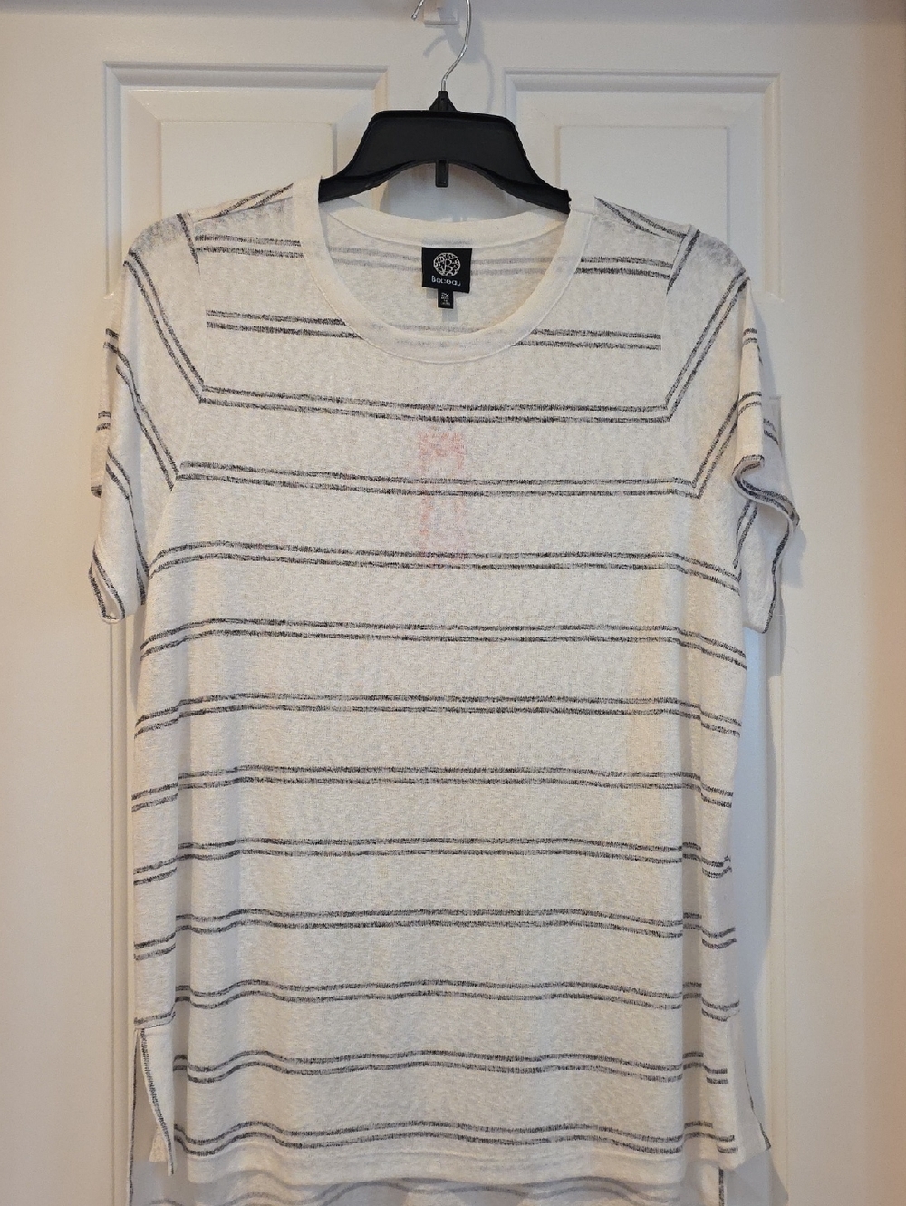 bobeau Women's 2X Cream Short Sleeve Striped Tee
